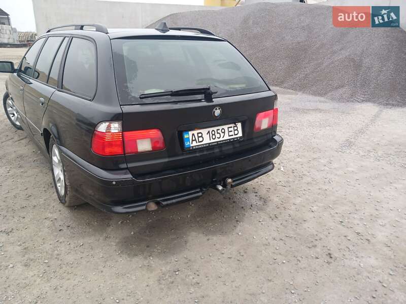 Універсал BMW 5 Series 2001 в Ладижині