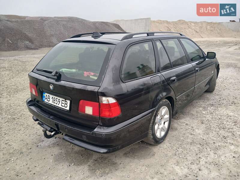Універсал BMW 5 Series 2001 в Ладижині