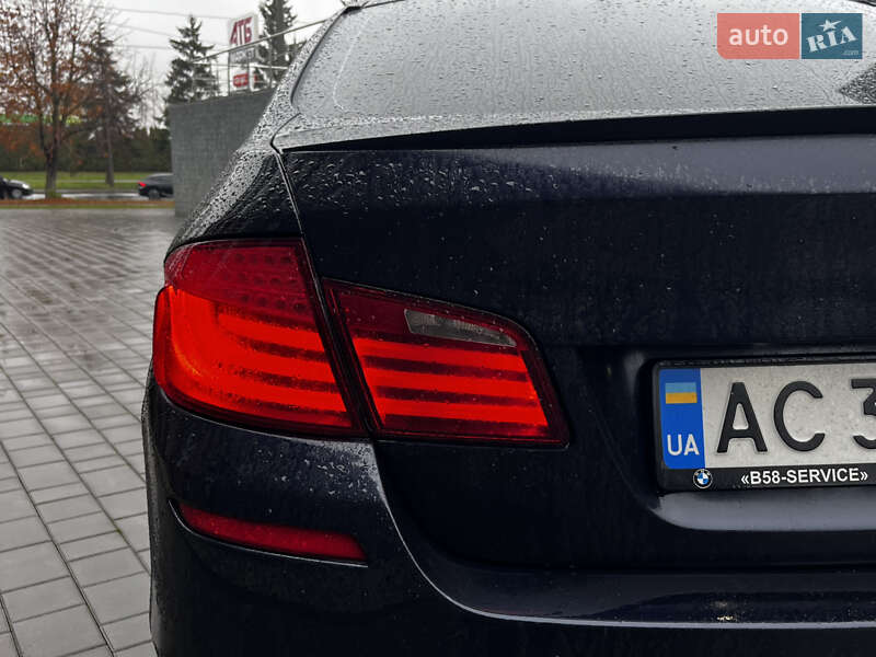Седан BMW 5 Series 2011 в Луцке