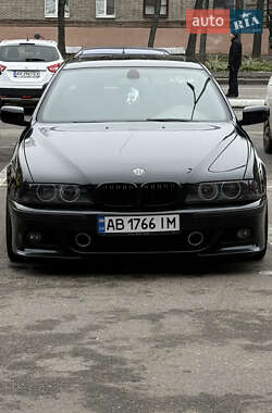Седан BMW 5 Series 2003 в Харкові