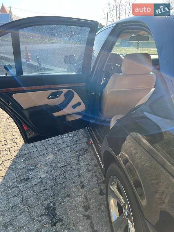 Седан BMW 5 Series 1996 в Скалате