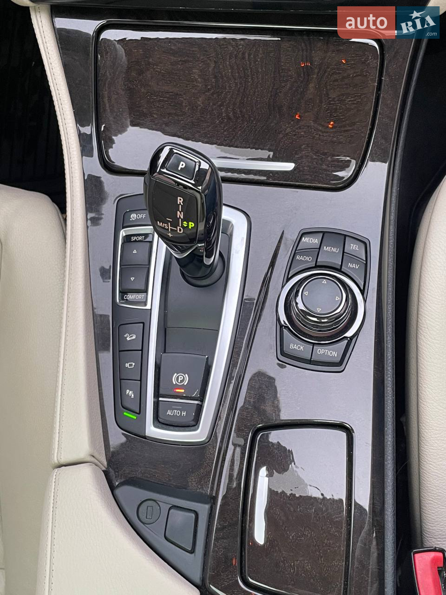 2012 BMW 5er - мініатюра 27
