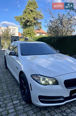 Седан BMW 5 Series 2014 в Львові