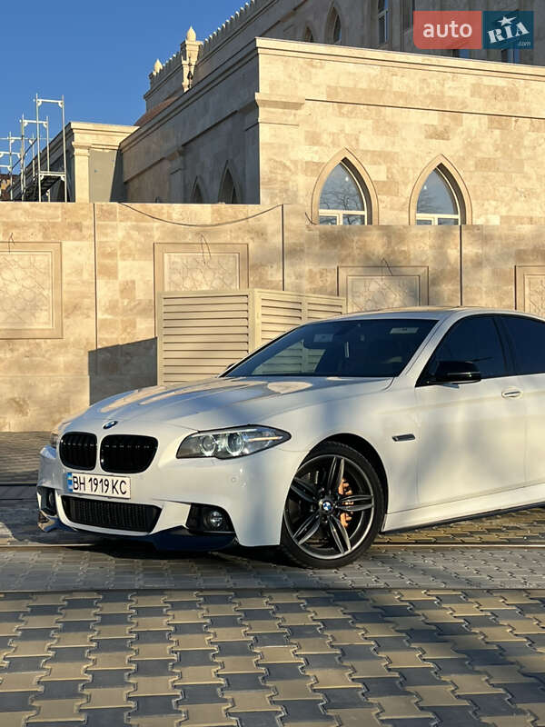 Седан BMW 5 Series 2013 в Одессе