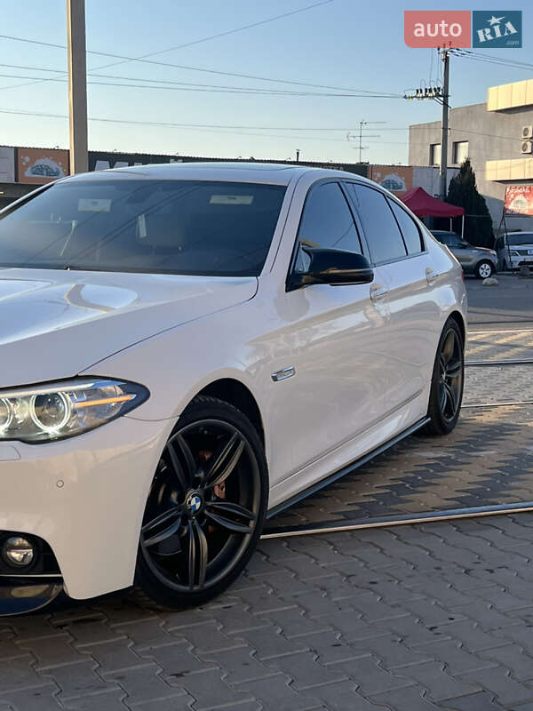 Седан BMW 5 Series 2013 в Одессе