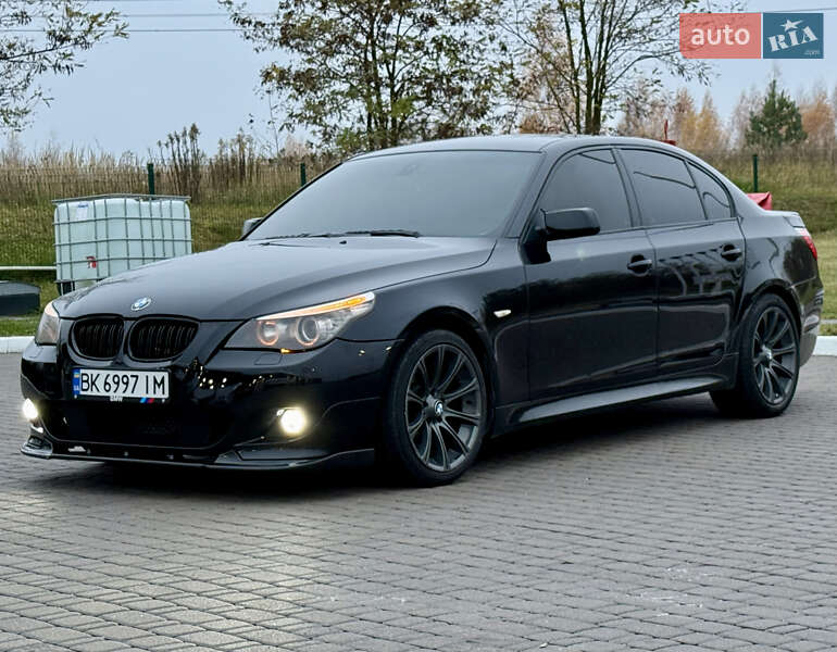 Седан BMW 5 Series 2008 в Ровно