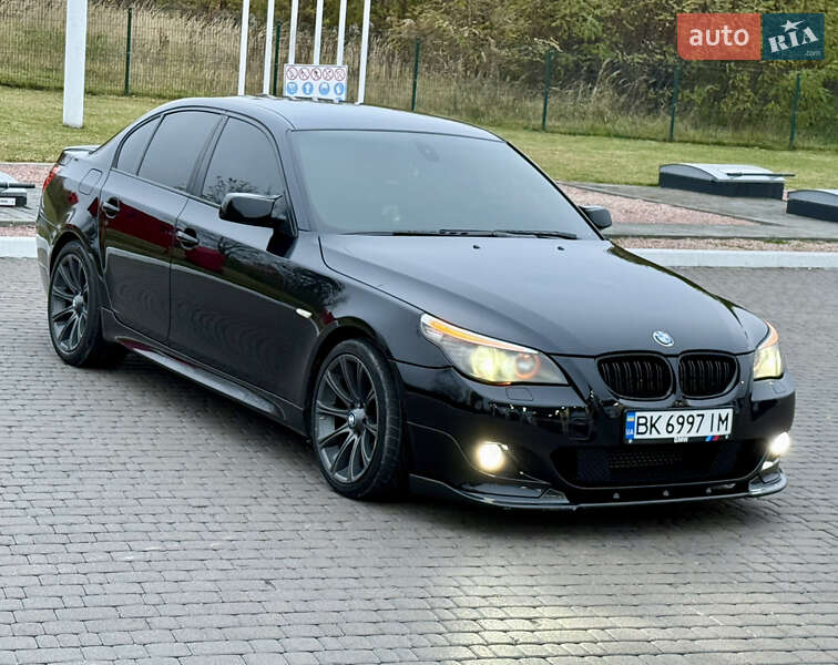 Седан BMW 5 Series 2008 в Ровно