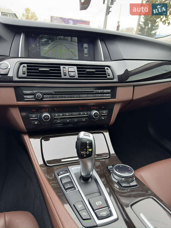Седан BMW 5 Series 2013 в Хмельницком