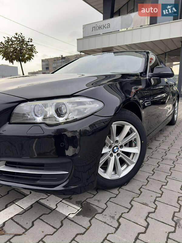 Седан BMW 5 Series 2013 в Хмельницком
