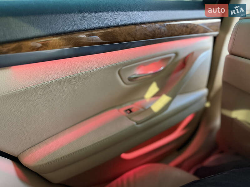 Седан BMW 5 Series 2011 в Новояворовске фото 21 Седан BMW 5 Series 2011 в Новояворовске