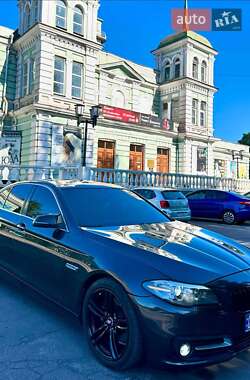 Седан BMW 5 Series 2015 в Львове