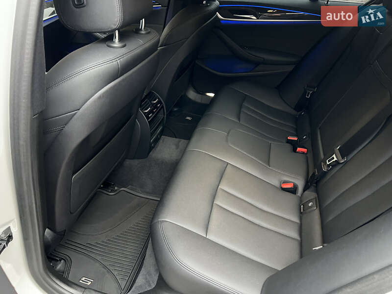 Седан BMW 5 Series 2019 в Василькові