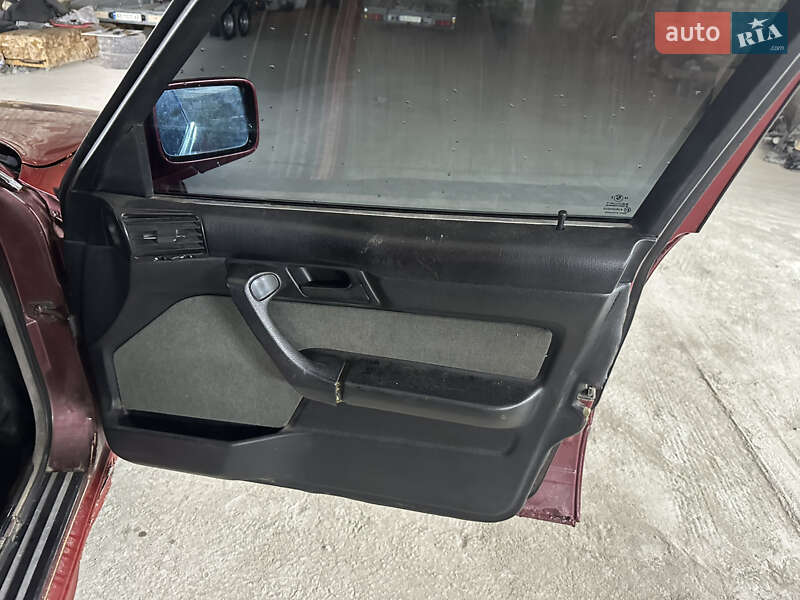 Седан BMW 5 Series 1991 в Тульчине
