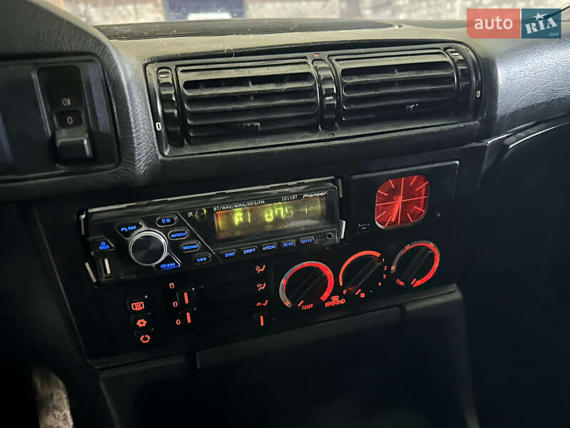 Седан BMW 5 Series 1991 в Тульчине