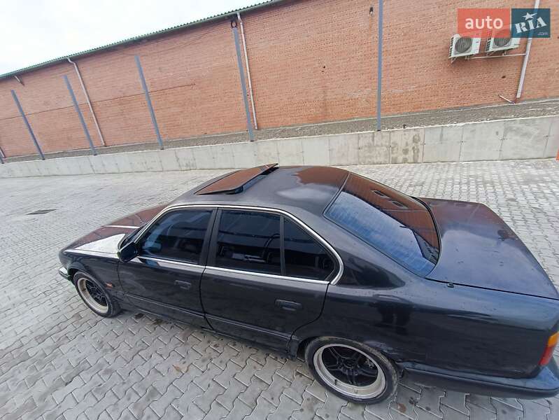 Седан BMW 5 Series 1990 в Львове фото 43 Седан BMW 5 Series 1990 в Львове