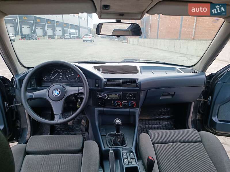 Седан BMW 5 Series 1990 в Львове фото 5 Седан BMW 5 Series 1990 в Львове