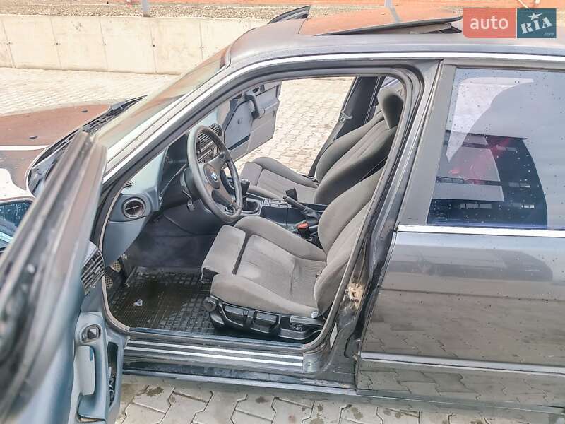 Седан BMW 5 Series 1990 в Львове фото 75 Седан BMW 5 Series 1990 в Львове