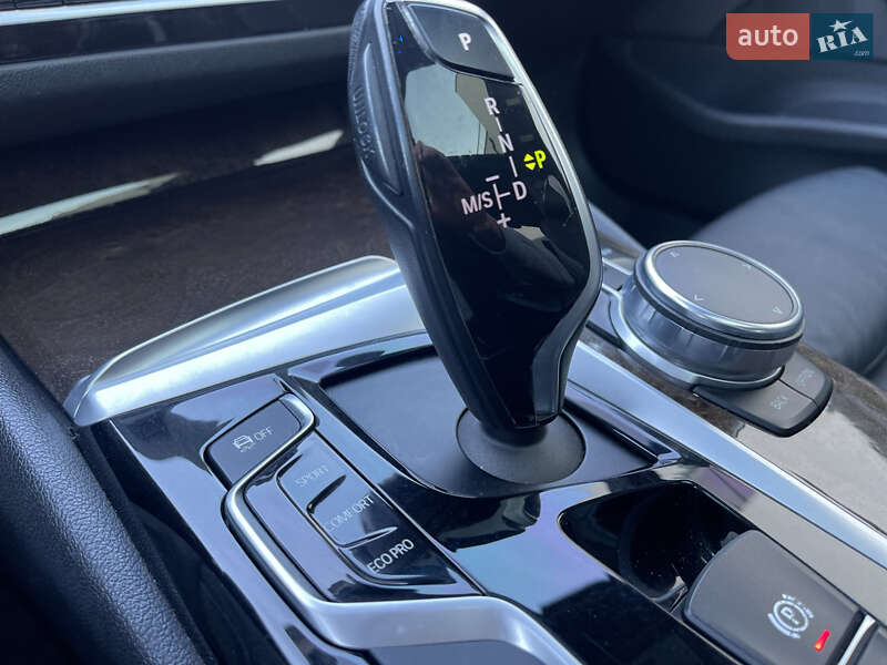 Седан BMW 5 Series 2017 в Хмельницком фото 50 Седан BMW 5 Series 2017 в Хмельницком