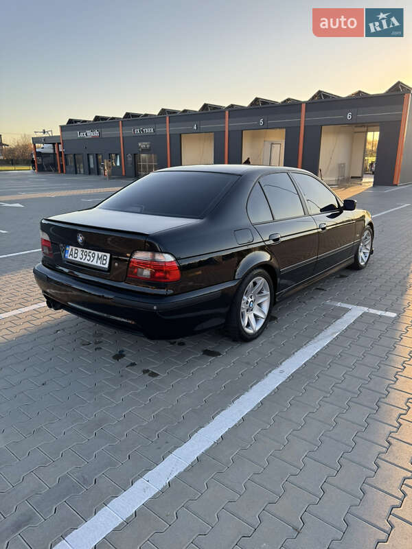 Седан BMW 5 Series 2002 в Виннице