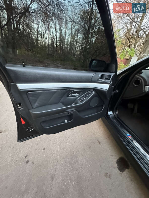 Седан BMW 5 Series 2002 в Виннице