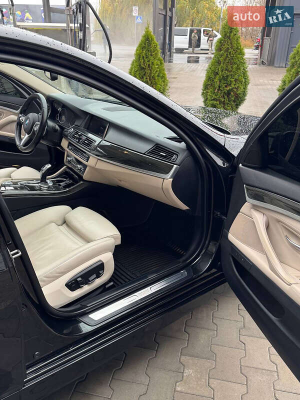 Седан BMW 5 Series 2015 в Киеве