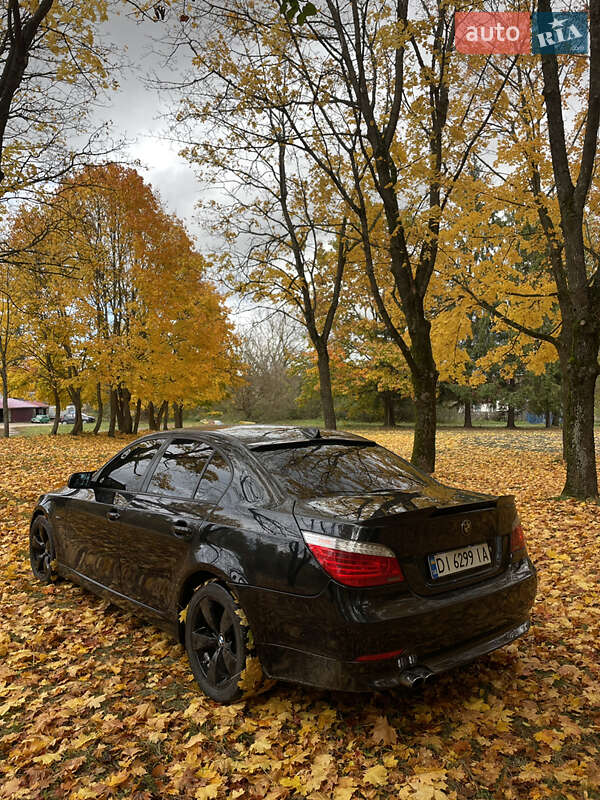 Седан BMW 5 Series 2007 в Чернигове