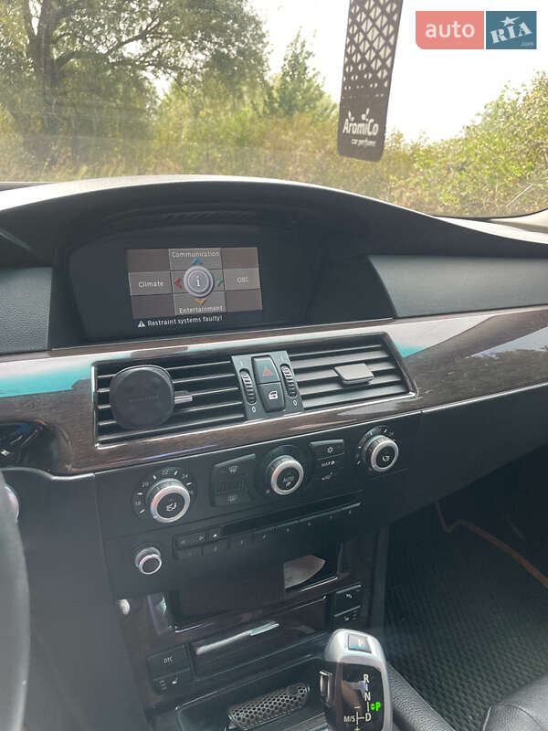 Седан BMW 5 Series 2007 в Чернигове