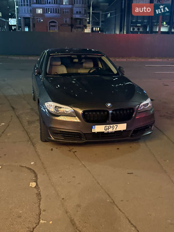 Седан BMW 5 Series 2013 в Киеве