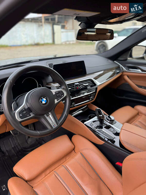 Седан BMW 5 Series 2018 в Сокалі фото 23 Седан BMW 5 Series 2018 в Сокалі