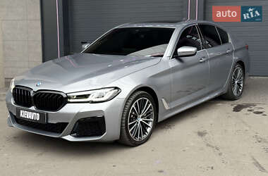 Седан BMW 5 Series 2022 в Киеве