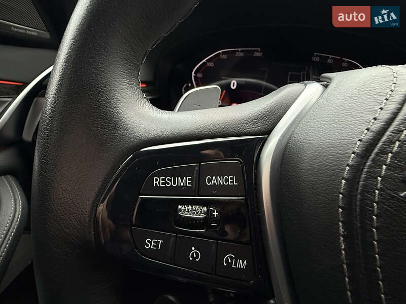 Седан BMW 5 Series 2022 в Киеве