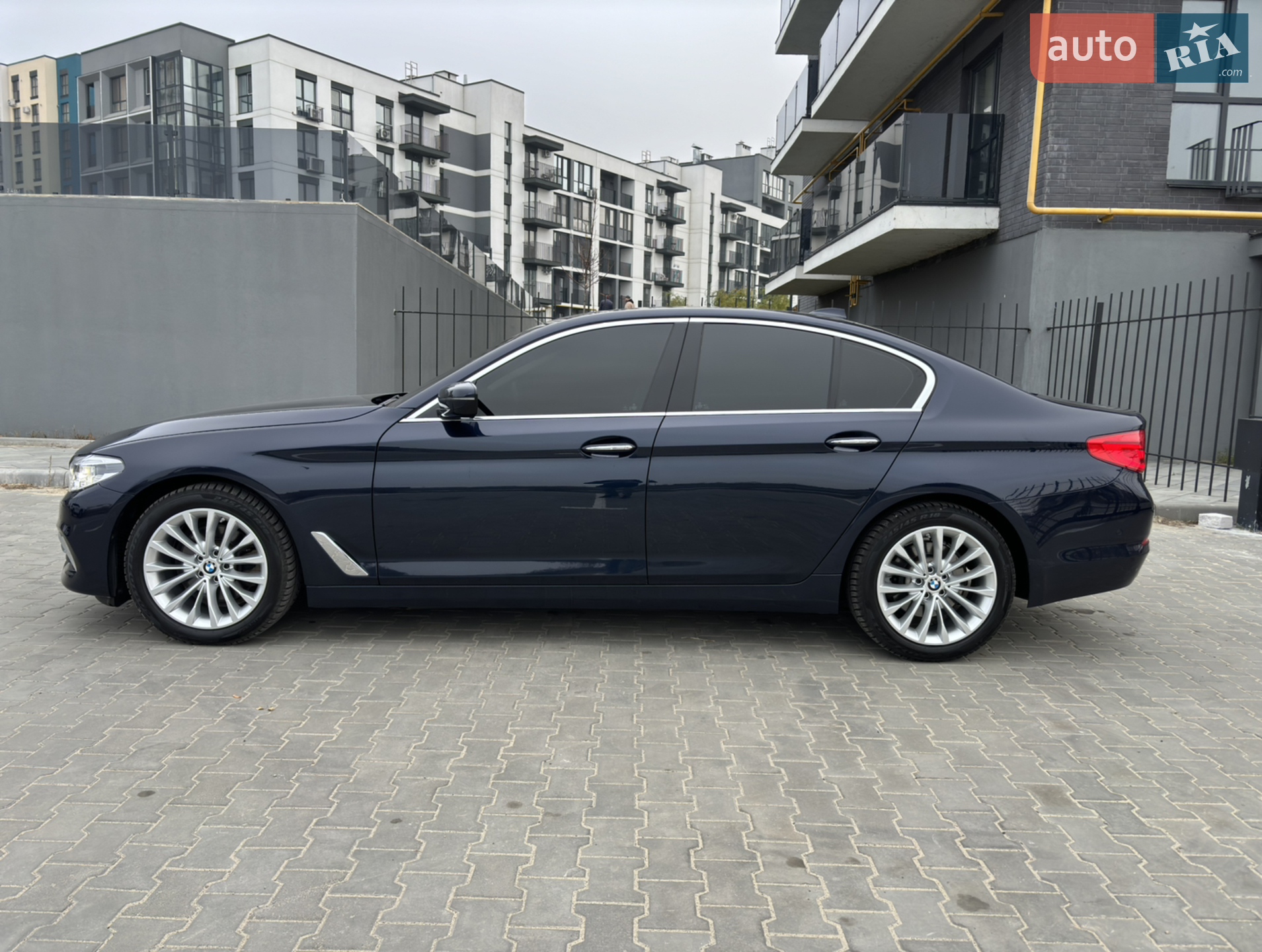 2018 BMW 5er - мініатюра 10