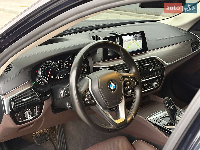 Седан BMW 5 Series 2018 в Черкассах