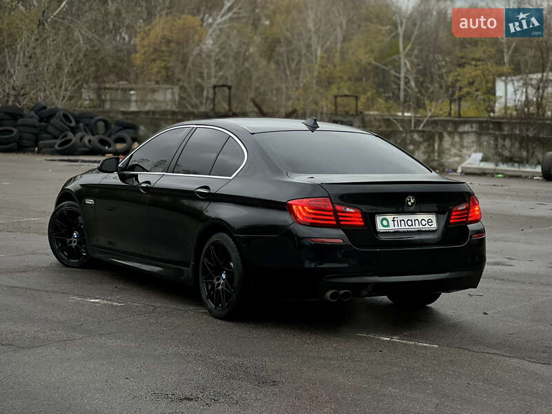 Седан BMW 5 Series 2014 в Киеве