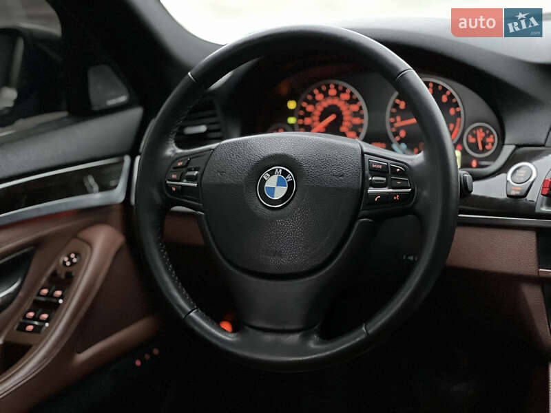Седан BMW 5 Series 2014 в Киеве