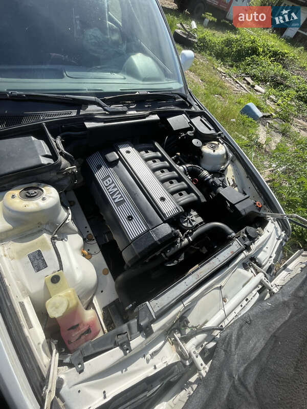 Седан BMW 5 Series 1991 в Іршаві фото 8 Седан BMW 5 Series 1991 в Іршаві