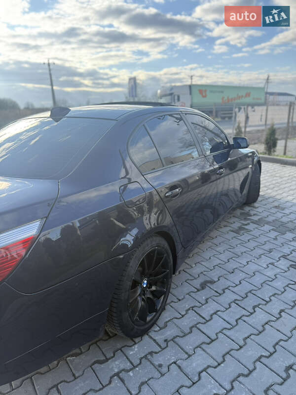 Седан BMW 5 Series 2004 в Ивано-Франковске