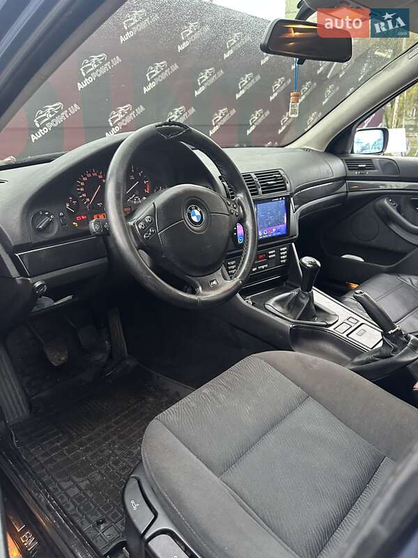 Седан BMW 5 Series 2001 в Сумах