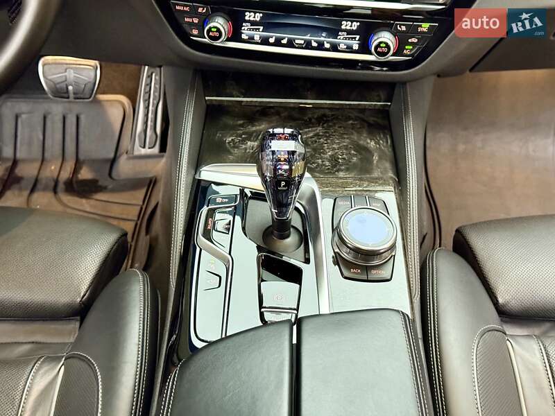 Седан BMW 5 Series 2021 в Днепре фото 34 Седан BMW 5 Series 2021 в Днепре