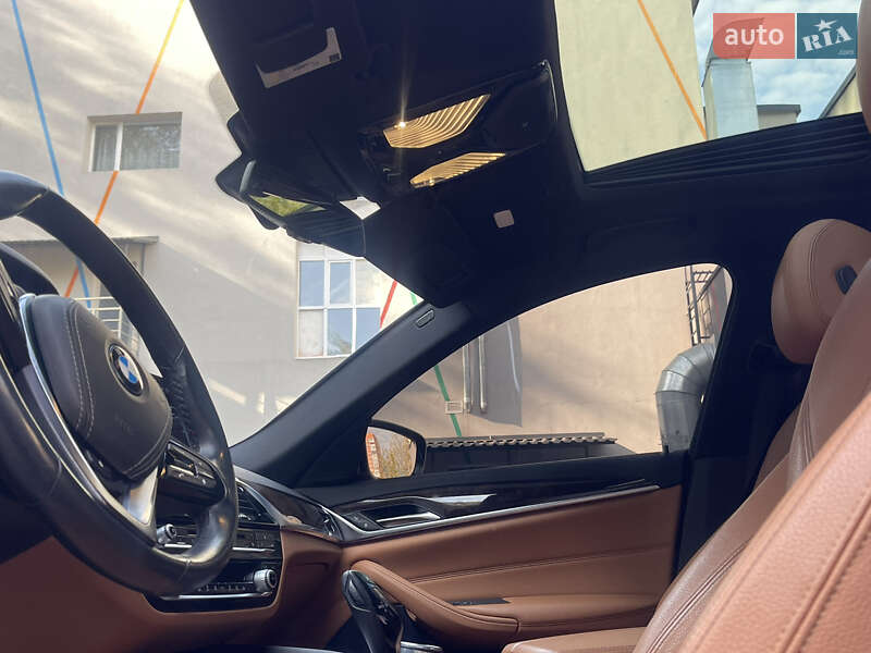 Седан BMW 5 Series 2017 в Харькове