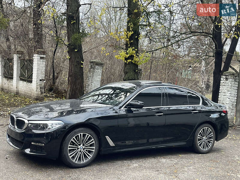 Седан BMW 5 Series 2017 в Харькове