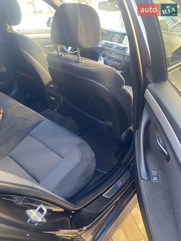 Седан BMW 5 Series 2014 в Ивано-Франковске