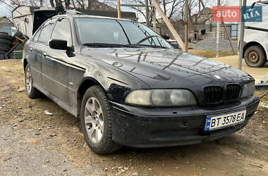 Седан BMW 5 Series 2001 в Херсоне