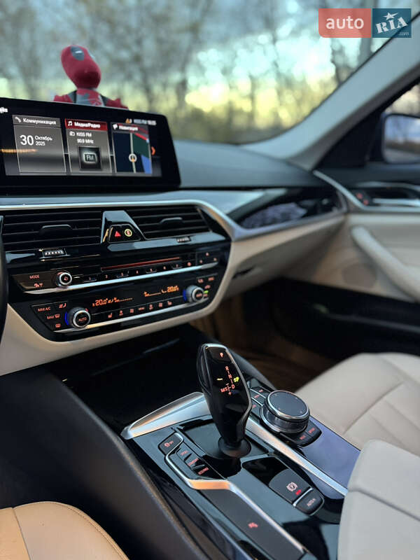 Седан BMW 5 Series 2017 в Виннице фото 13 Седан BMW 5 Series 2017 в Виннице