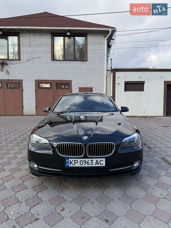 BMW 5 Series 2012 BMW 5 Series 2012