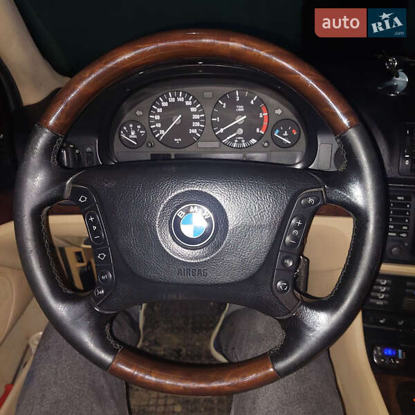 Универсал BMW 5 Series 2001 в Старой Выжевке фото 5 Универсал BMW 5 Series 2001 в Старой Выжевке