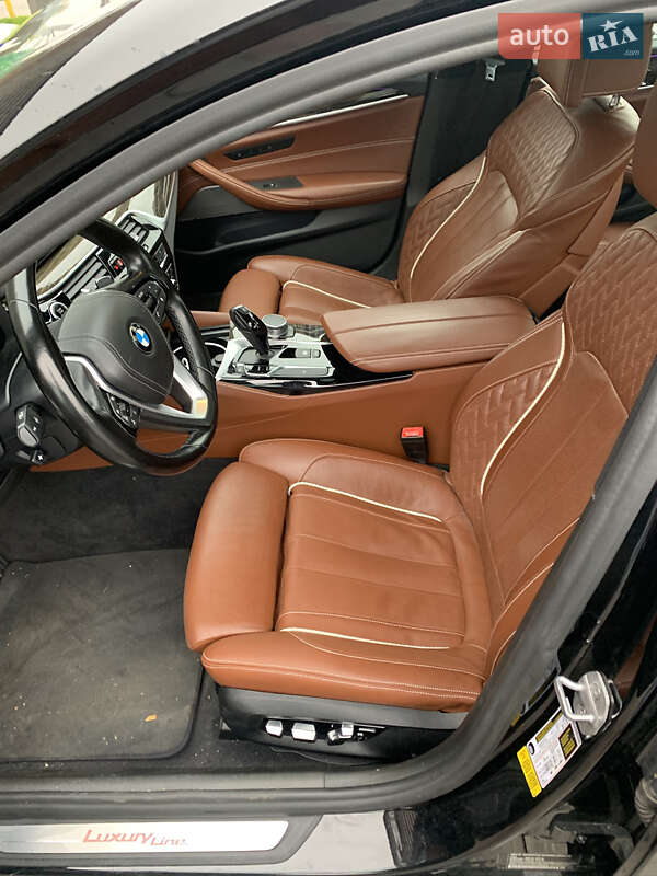 Седан BMW 5 Series 2017 в Киеве фото 21 Седан BMW 5 Series 2017 в Киеве