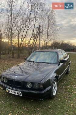 Седан BMW 5 Series 1993 в Дунаївцях