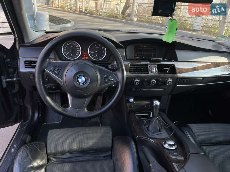 Универсал BMW 5 Series 2004 в Вышгороде фото 17 Универсал BMW 5 Series 2004 в Вышгороде