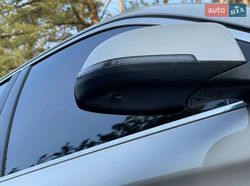 Седан BMW 5 Series 2013 в Киеве